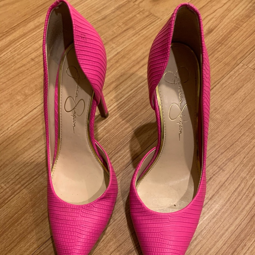 Pink heels - Picture 2 of 4